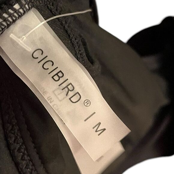 Cicibird Black Ruffle Bikini Swim Top, Size M, NWT - Picture 7 of 8